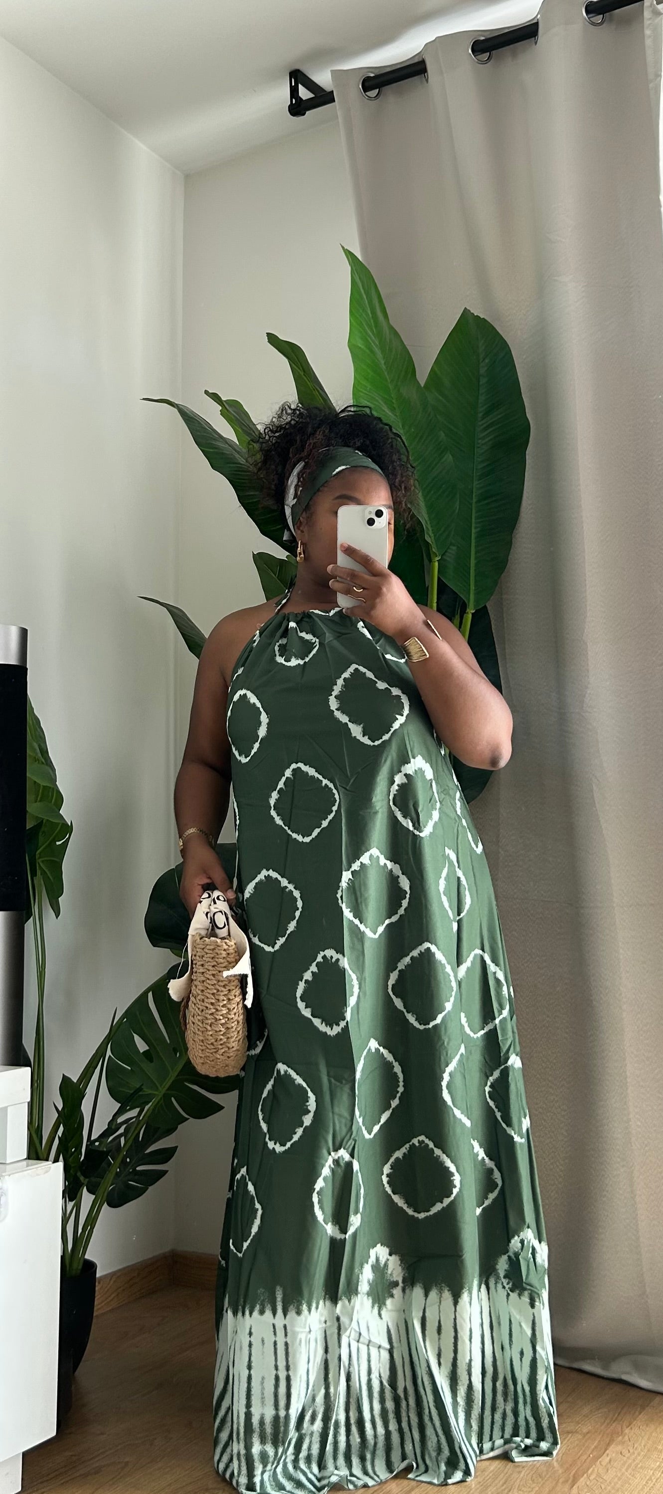 Robe dos nus