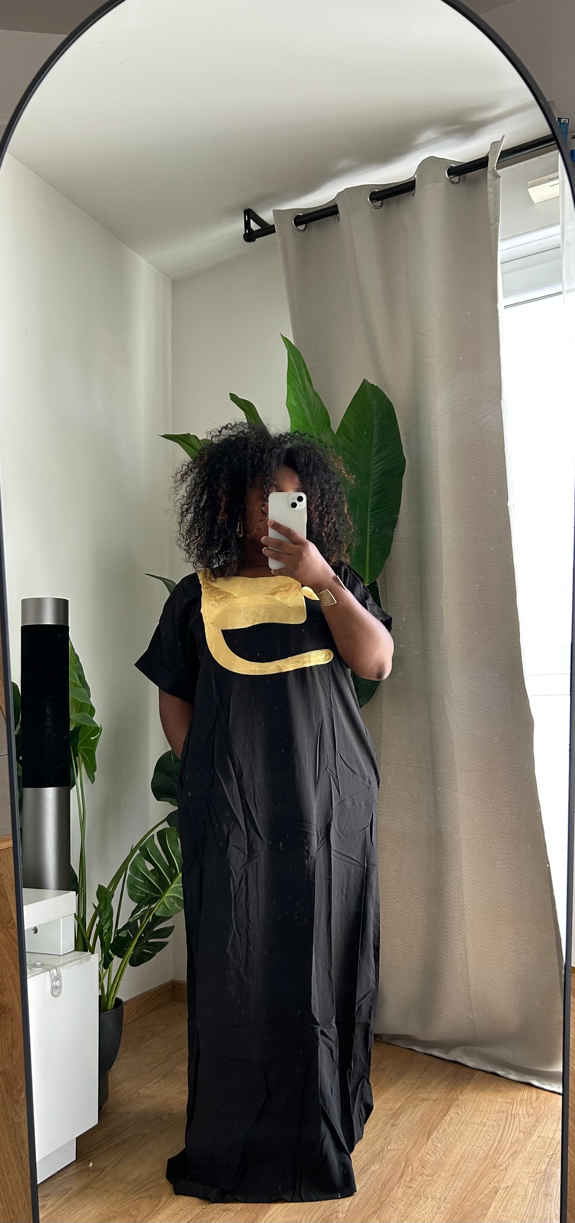 Robe détail doré